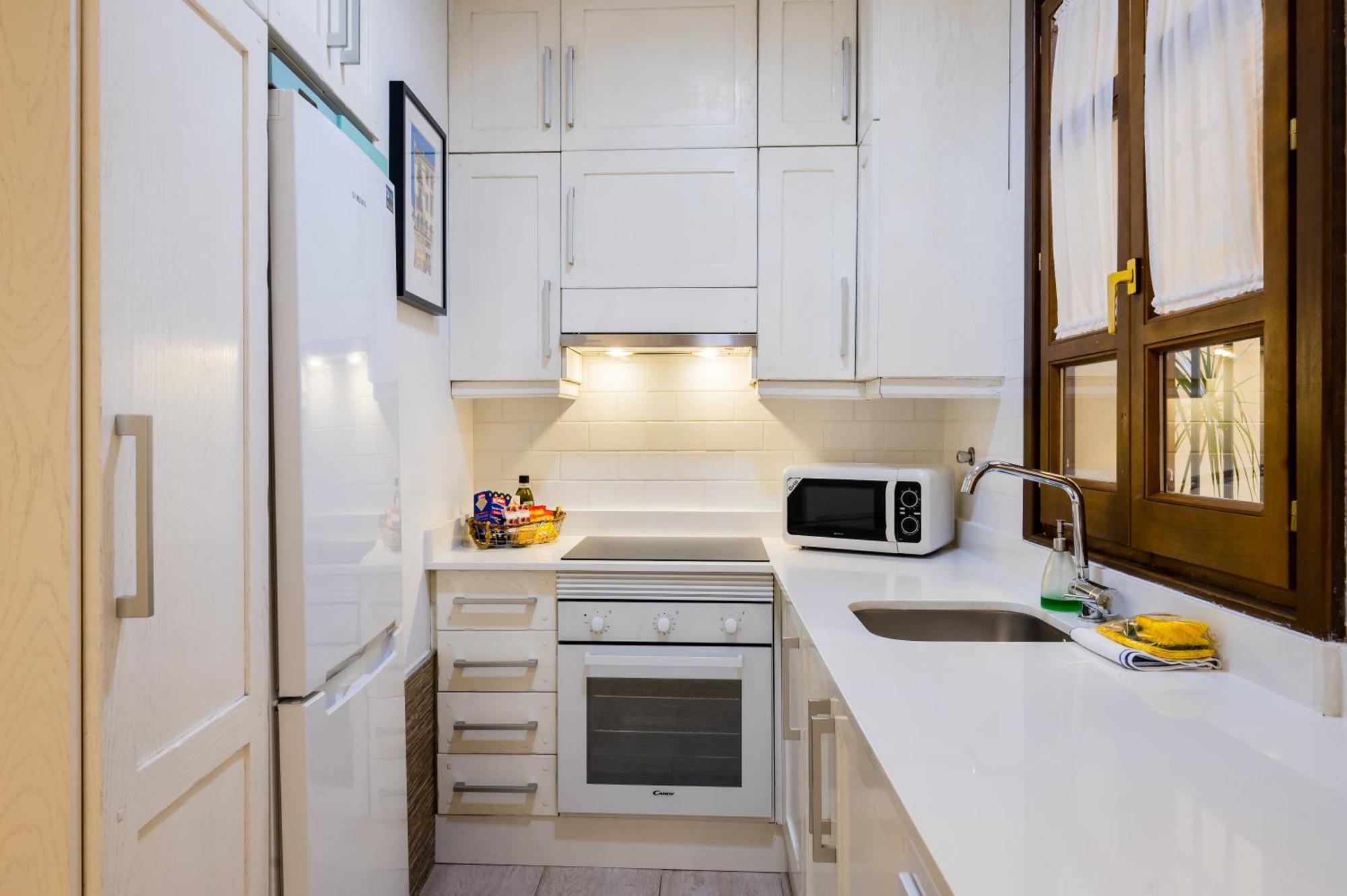 Beautiful And Cozy- 1Bd 1Bth- Arenal Center Leilighet Sevilla Eksteriør bilde