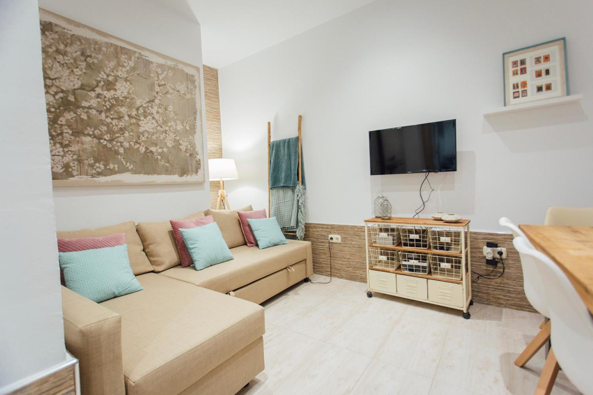 Beautiful And Cozy- 1Bd 1Bth- Arenal Center Leilighet Sevilla Eksteriør bilde
